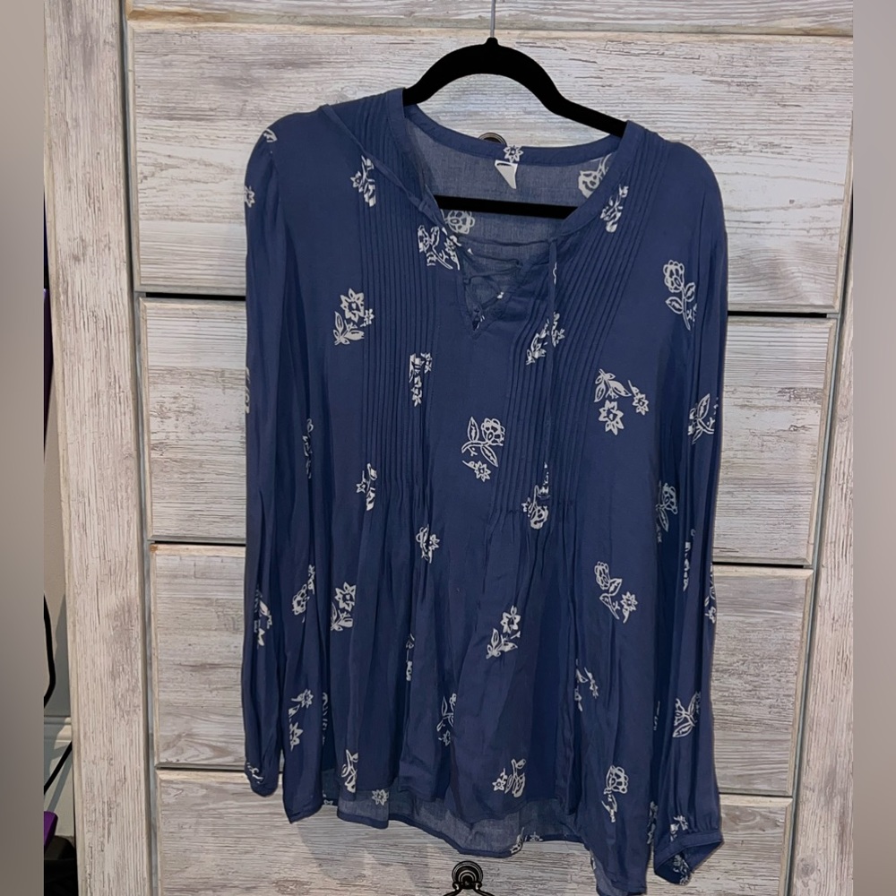 Old Navy floral blouse.